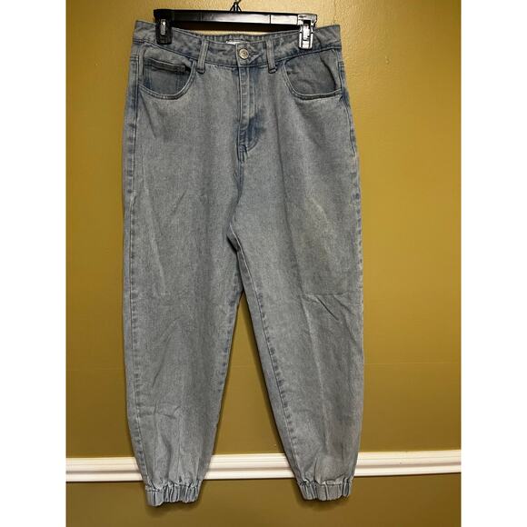 Gogo Jogger Style Jeans - Picture 1 of 10